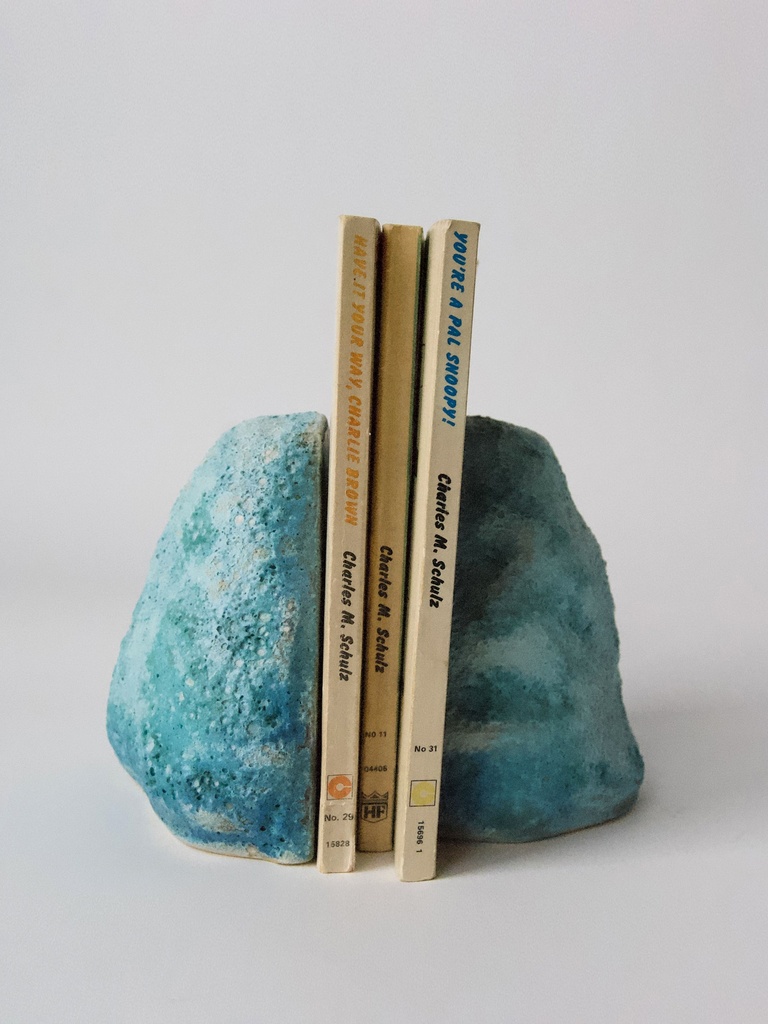 Book end rock, turquoise krater. Hoogte 13cm, breedte= 14cm
